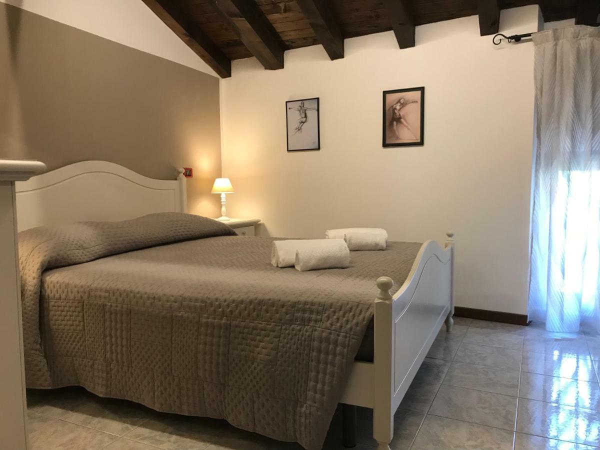 Anfite Apartments Aleardi Peschiera del Garda Ngoại thất bức ảnh