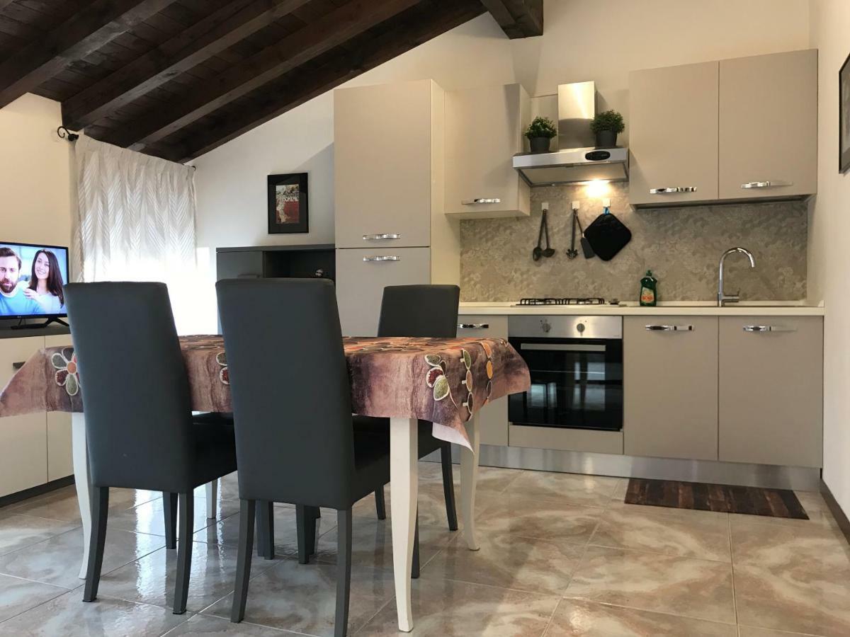 Anfite Apartments Aleardi Peschiera del Garda Ngoại thất bức ảnh
